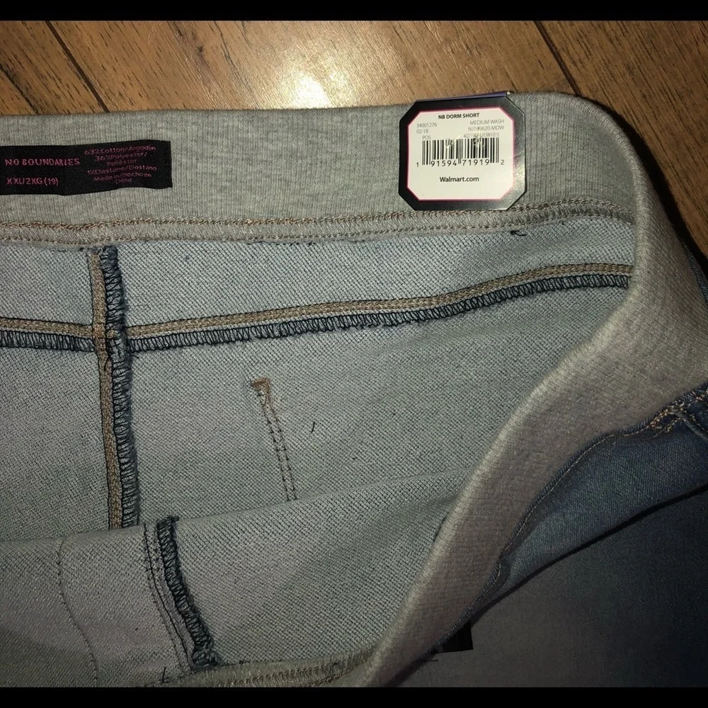 Champion & NO/BO Jean shorts XXL